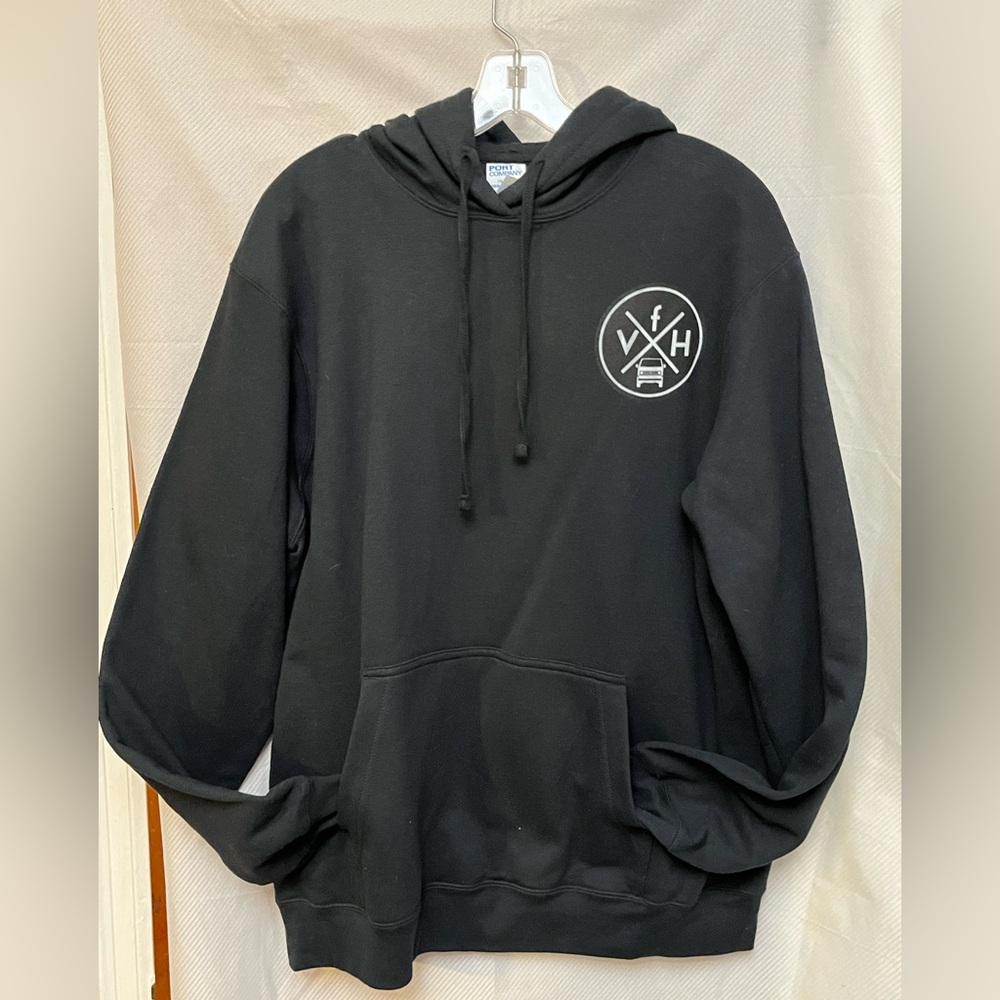 Port Company Men’s Black Hoodie /Sweatshirt
Size L. Great condition. L